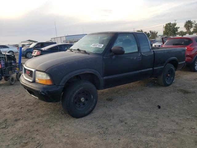 GMC SONOMA 2003 with VIN 1GTCS19X238247281 - Photo from auction