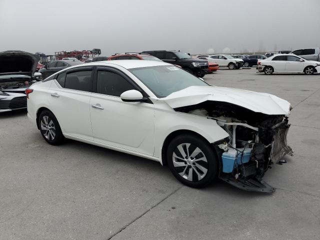Photo 4 from auction – 2019 NISSAN ALTIMA S with VIN 1N4BL4BV3KC116218