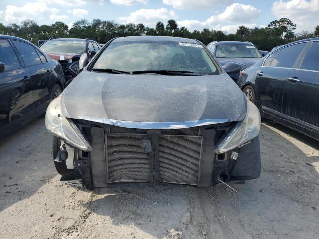 Photo 5 from auction – 2013 HYUNDAI SONATA SE with VIN 5NPEC4AC1DH651305