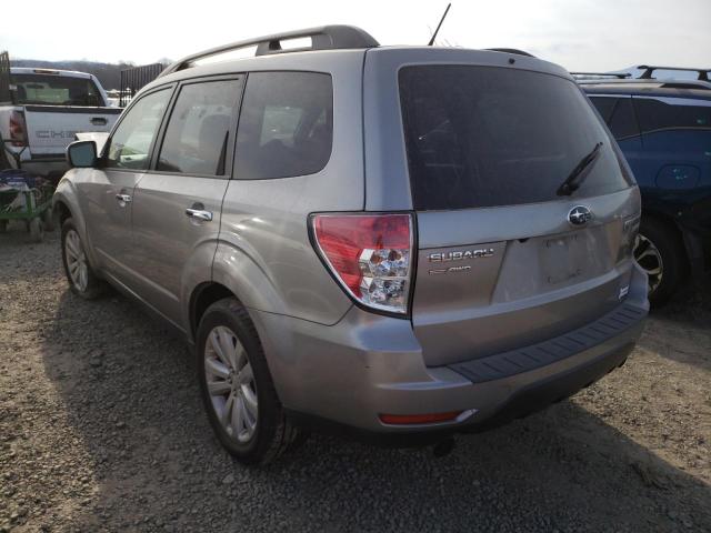 SUBARU FORESTER L 2011 with VIN JF2SHAEC4BH776860 - Photo from auction