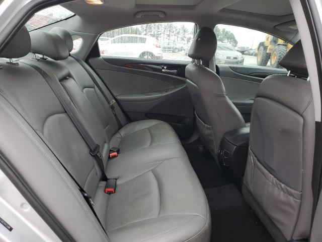 Photo 10 from auction – 2013 HYUNDAI SONATA SE with VIN 5NPEC4AC2DH717179