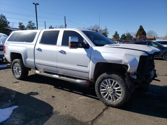Photo 4 from auction – 2018 CHEVROLET SILVERADO with VIN 1GC1KWEY3JF277224