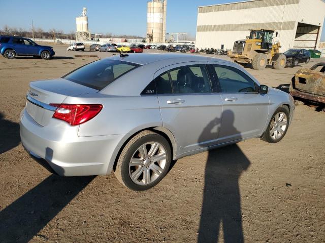 Photo 3 from auction – 2012 CHRYSLER 200 LX with VIN 1C3CCBAB4CN318327