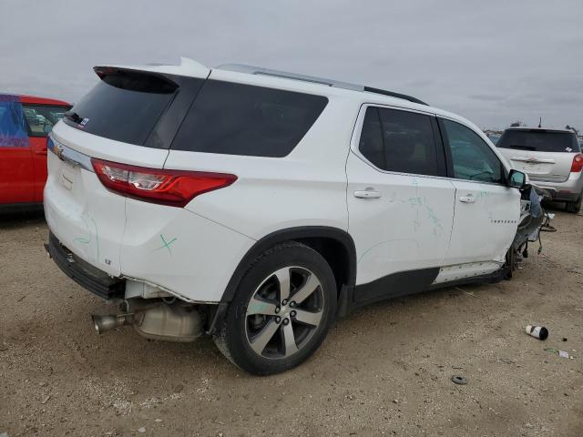 Photo 3 from auction – 2018 CHEVROLET TRAVERSE L with VIN 1GNERHKW2JJ247177