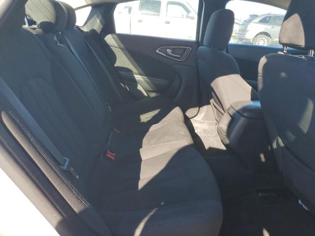 Photo 10 from auction – 2016 CHRYSLER 200 LIMITE with VIN 1C3CCCAB0GN140864