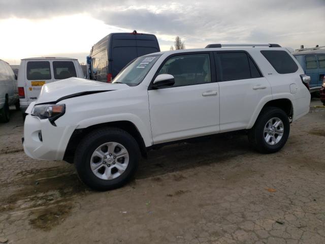TOYOTA 4RUNNER SR 2021 with VIN JTEMU5JR0M5929996 - Photo from auction