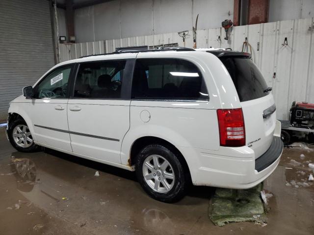 Photo 2 from auction – 2010 CHRYSLER TOWN & COU with VIN 2A4RR8DX1AR496186