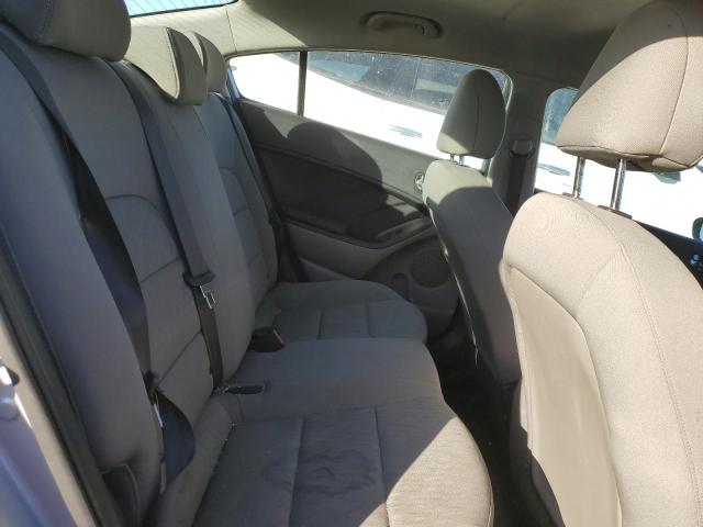 Photo 10 from auction – 2015 KIA FORTE LX with VIN KNAFK4A6XF5406875
