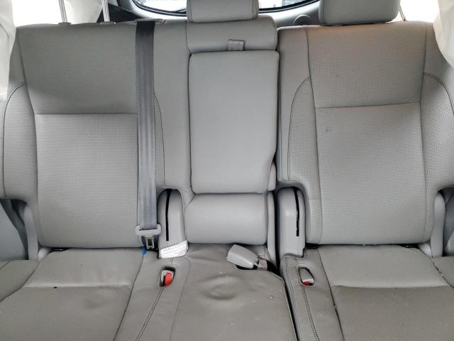 Photo 10 from auction – 2018 TOYOTA HIGHLANDER with VIN 5TDDZRFH9JS492342