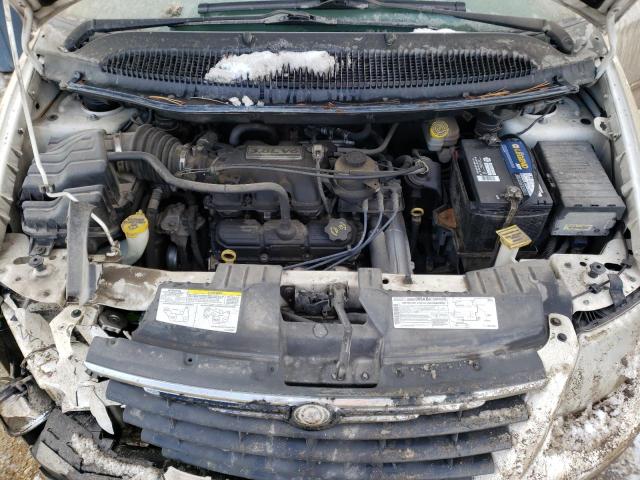 Photo 12 from auction – 2005 CHRYSLER TOWN & COU with VIN 2C4GP54L45R202297