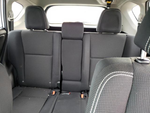 Photo 10 from auction – 2017 TOYOTA RAV4 XLE with VIN 2T3RFREV2HW566408