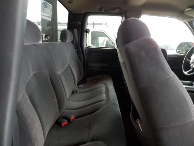 Photo 10 from auction – 2002 CHEVROLET SILVERADO with VIN 1GCEK19T02E170853