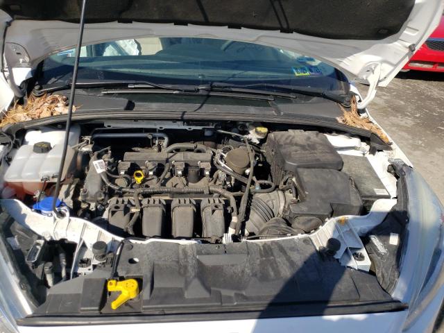 Photo 11 from auction – 2016 FORD FOCUS SE with VIN 1FADP3F27GL264855