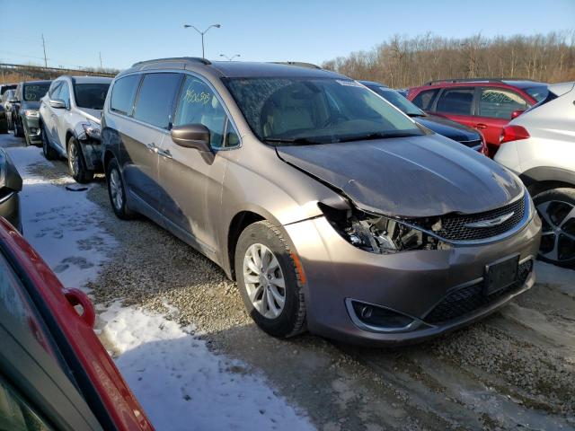 Photo 4 from auction – 2017 CHRYSLER PACIFICA T with VIN 2C4RC1BG2HR702966