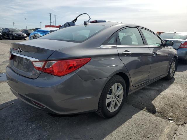 Photo 3 from auction – 2013 HYUNDAI SONATA GLS with VIN 5NPEB4AC0DH732573