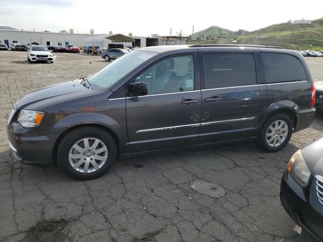 Photo 1 from auction – 2015 CHRYSLER TOWN & COU with VIN 2C4RC1BG8FR595032