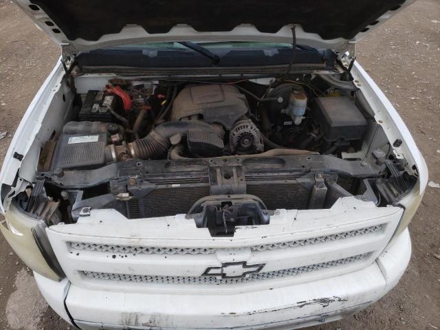 Photo 11 from auction – 2007 CHEVROLET SILVERADO with VIN 1GCEK14JX7E604175