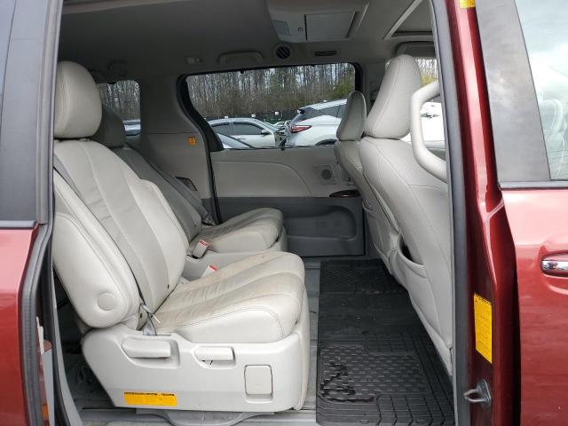Photo 11 from auction – 2012 TOYOTA SIENNA XLE with VIN 5TDDK3DC5CS041839