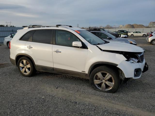 Photo 4 from auction – 2013 KIA SORENTO EX with VIN 5XYKUDA6XDG415477