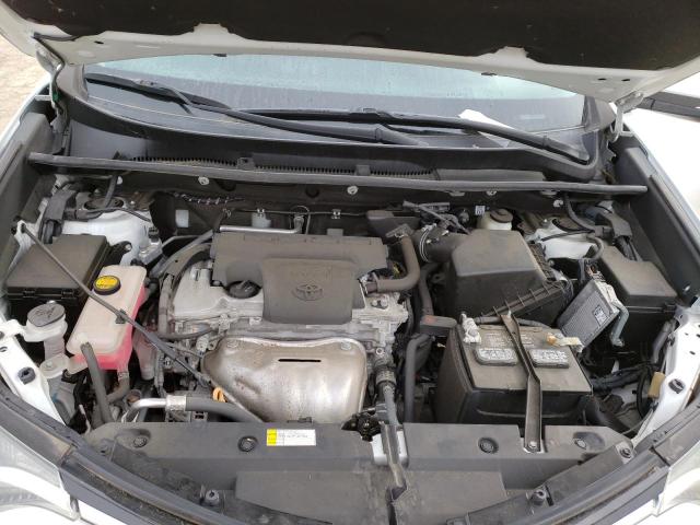 Photo 12 from auction – 2017 TOYOTA RAV4 XLE with VIN 2T3RFREV2HW566408