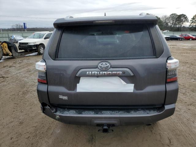Photo 6 from auction – 2018 TOYOTA 4RUNNER SR with VIN JTEZU5JR9J5178091