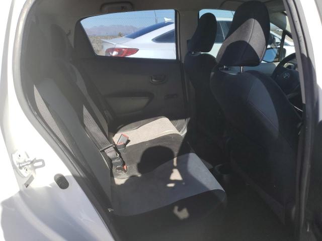 Photo 10 from auction – 2012 TOYOTA YARIS with VIN JTDKTUD3XCD502250