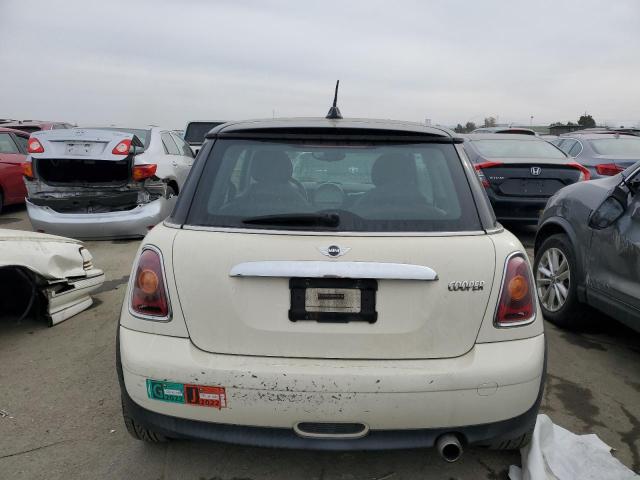 Photo 6 from auction – 2008 MINI COOPER with VIN WMWMF33528TT59804