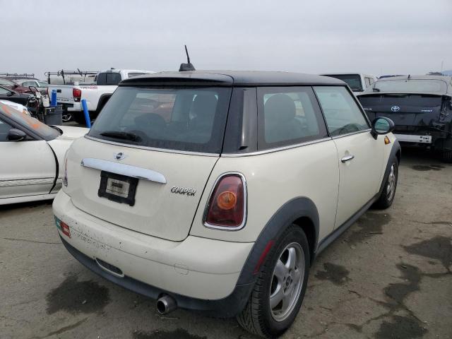 Photo 3 from auction – 2008 MINI COOPER with VIN WMWMF33528TT59804