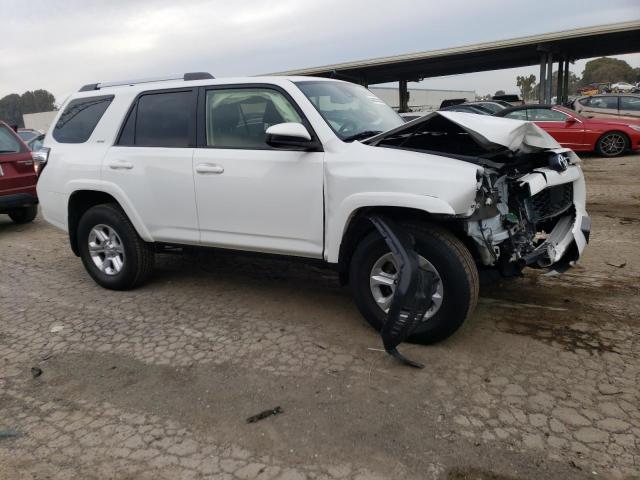 Photo 4 from auction – 2021 TOYOTA 4RUNNER SR with VIN JTEMU5JR0M5929996