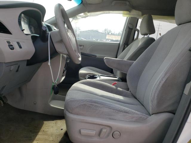 Photo 7 from auction – 2011 TOYOTA SIENNA LE with VIN 5TDKK3DC1BS132676