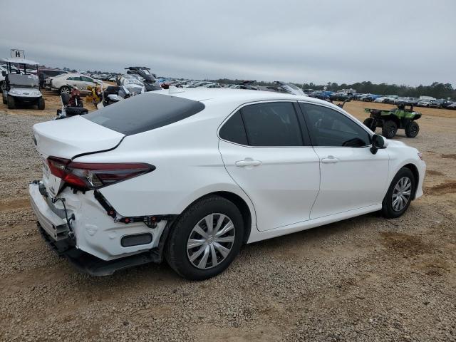 Photo 3 from auction – 2022 TOYOTA CAMRY LE with VIN 4T1C31AK0NU572000
