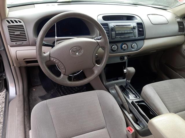 Photo 8 from auction – 2005 TOYOTA CAMRY LE with VIN 4T1BE32K85U949561