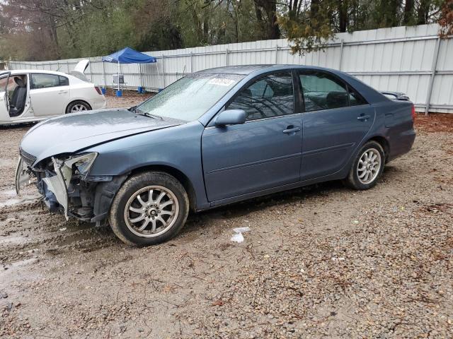 TOYOTA CAMRY LE 2002 with VIN 4T1BF32K32U536987 - Photo from auction