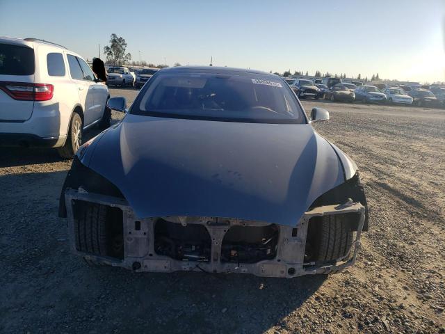 Photo 5 from auction – 2013 TESLA MODEL S with VIN 5YJSA1DN1DFP07097
