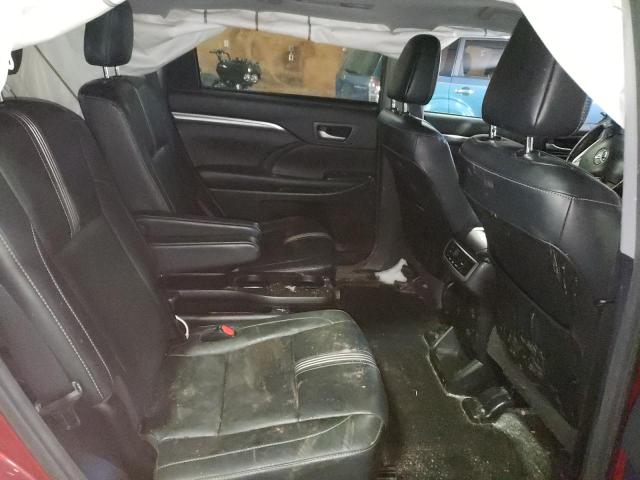 Photo 11 from auction – 2018 TOYOTA HIGHLANDER with VIN 5TDJZRFH4JS523371