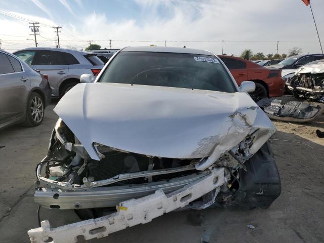 Photo 5 from auction – 2004 TOYOTA CAMRY LE with VIN JTDBE32K840248528