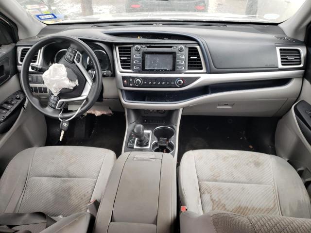 Photo 8 from auction – 2019 TOYOTA HIGHLANDER with VIN 5TDZARFH0KS043131