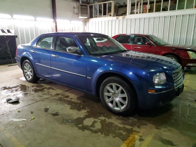 Photo 4 from auction – 2010 CHRYSLER 300 TOURIN with VIN 2C3CA5CV2AH329735