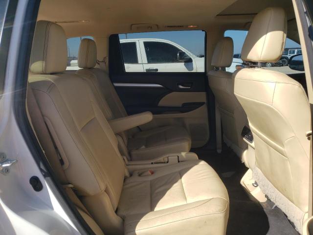 Photo 11 from auction – 2017 TOYOTA HIGHLANDER with VIN 5TDKZRFH5HS518775