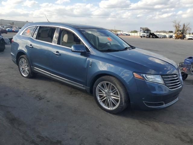 Photo 4 from auction – 2019 LINCOLN MKT with VIN 2LMHJ5AT8KBL00845