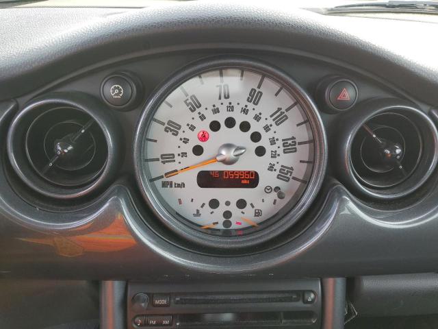 Photo 9 from auction – 2005 MINI COOPER with VIN WMWRC335X5TK62845