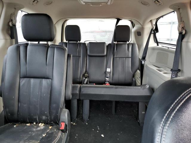 Photo 10 from auction – 2015 CHRYSLER TOWN & COU with VIN 2C4RC1BG3FR505270