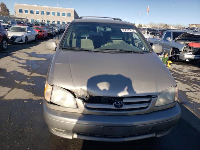 Photo 5 from auction – 2001 TOYOTA SIENNA LE with VIN 4T3ZF13C71U354239