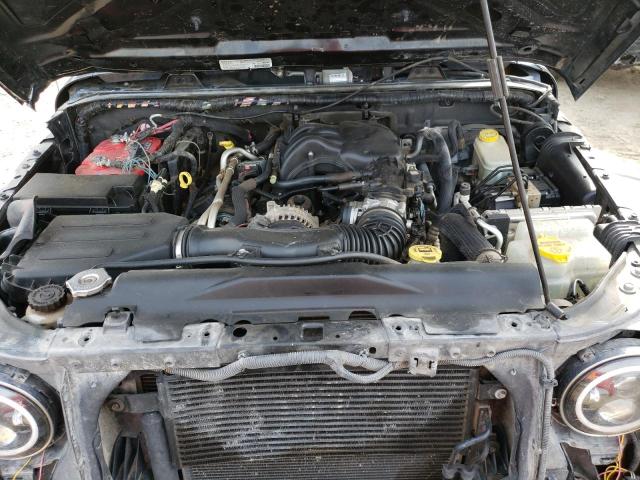 Photo 11 from auction – 2013 JEEP WRANGLER U with VIN 1C4BJWEG5DL657153