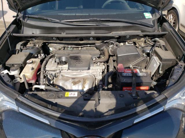 Photo 12 from auction – 2018 TOYOTA RAV4 LE with VIN JTMBFREV5JJ179602