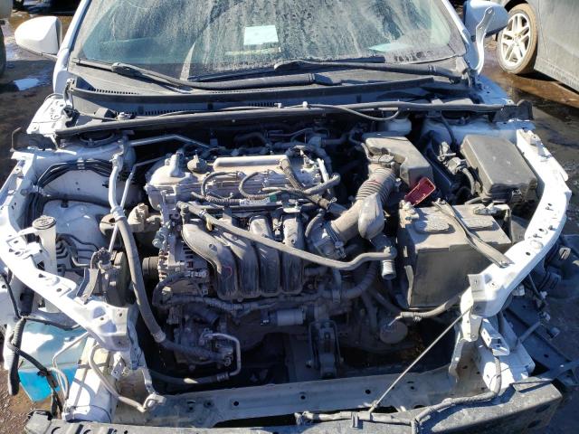 Photo 11 from auction – 2019 TOYOTA COROLLA L with VIN 2T1BURHEXKC242594