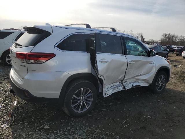 Photo 3 from auction – 2019 TOYOTA HIGHLANDER with VIN 5TDJGRFH8KS077314