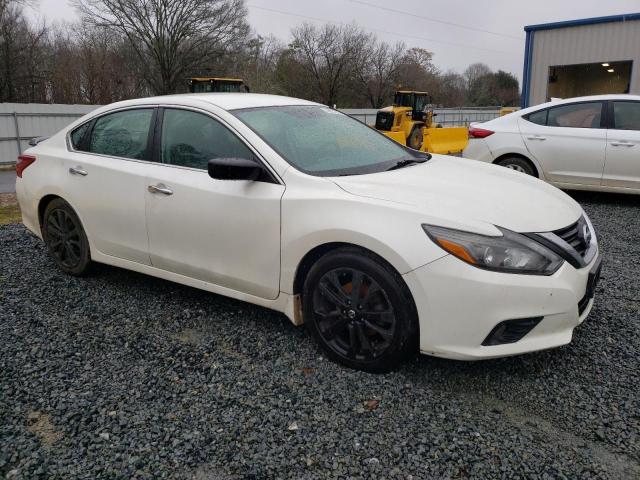 Photo 4 from auction – 2017 NISSAN ALTIMA 2.5 with VIN 1N4AL3AP3HC257033