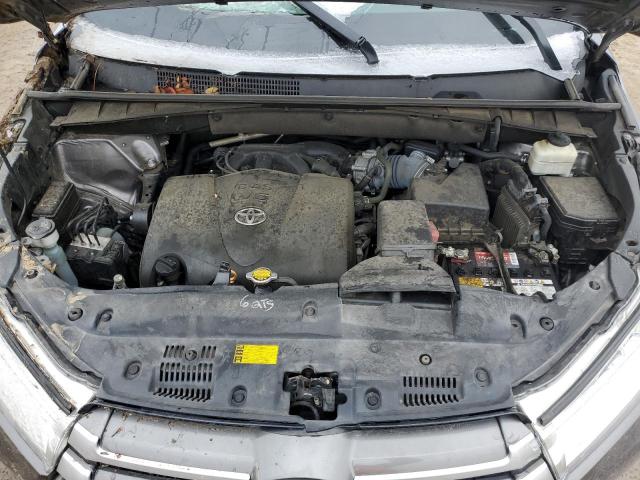 Photo 12 from auction – 2017 TOYOTA HIGHLANDER with VIN 5TDZZRFH5HS190868