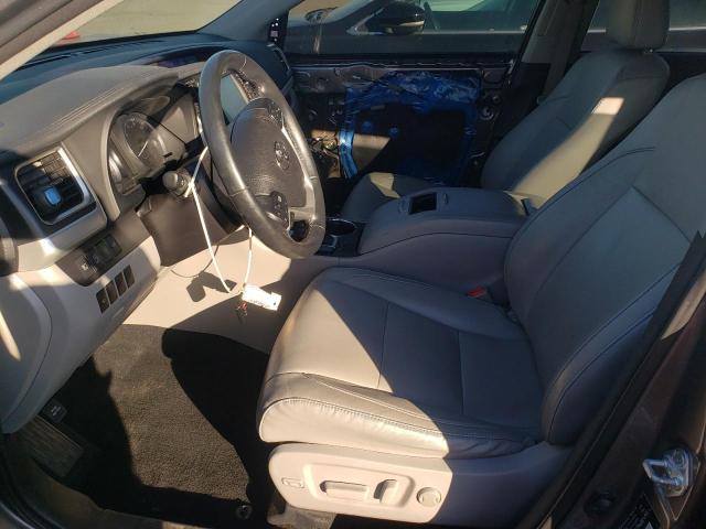 Photo 7 from auction – 2017 TOYOTA HIGHLANDER with VIN 5TDJZRFH1HS436344